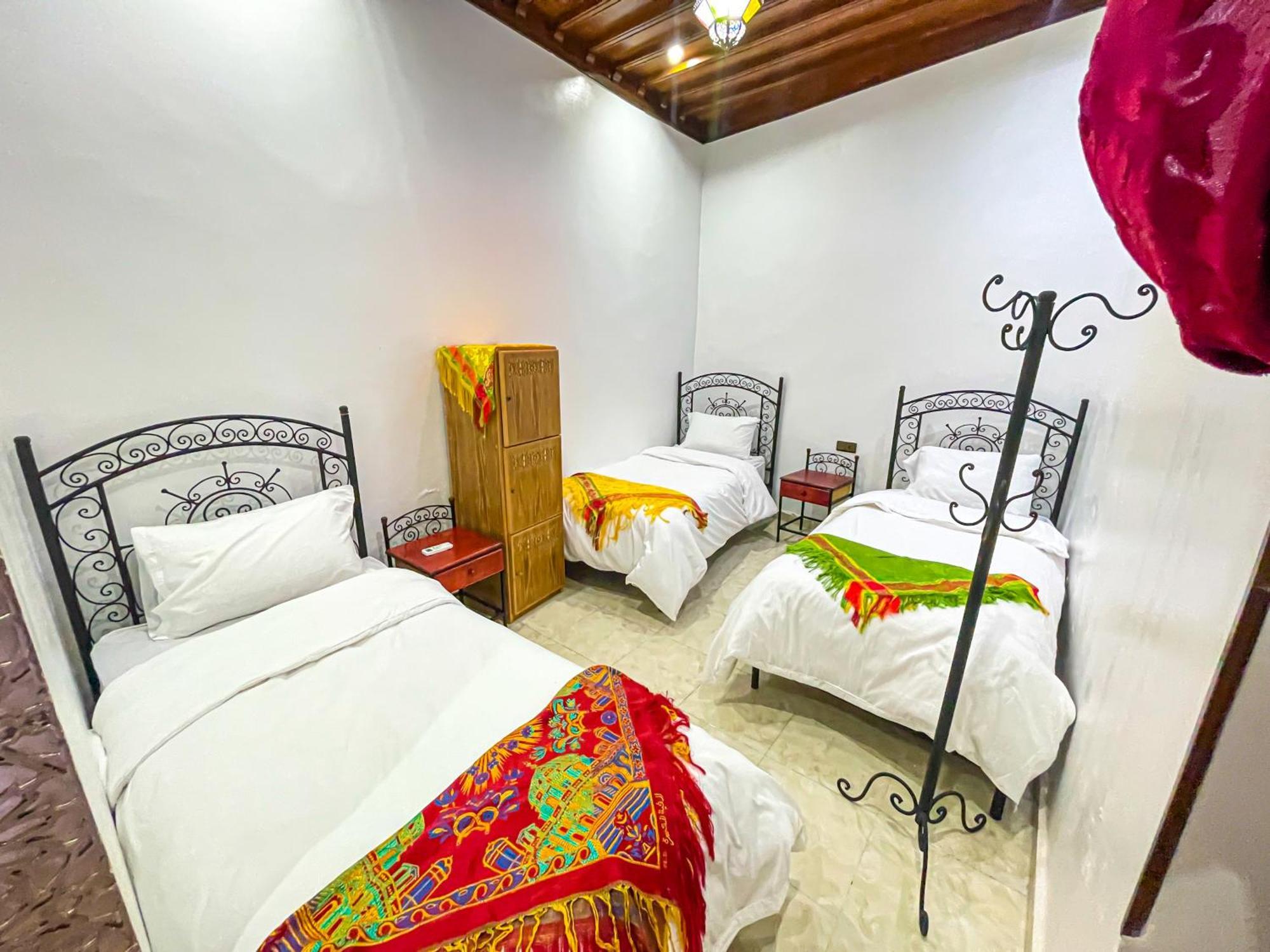 Riad El Wazania Rabat Exteriör bild